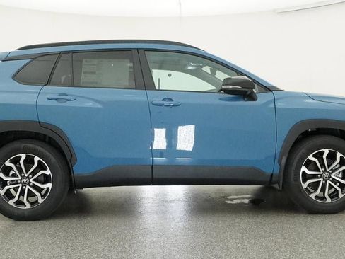 New 2026 Toyota Corolla Cross AWD Hybrid w/ Moonroof Package image 27