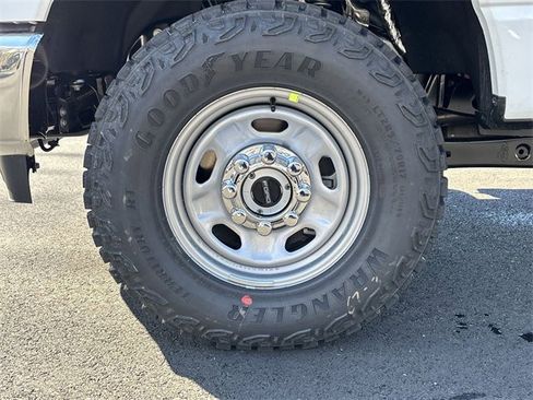 New 2025 Ford F350 XL w/ XL Off-Road Package image 10