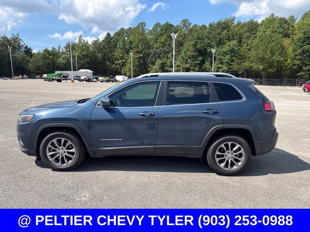 Used 2021 Jeep Cherokee Latitude Plus FWD image 4