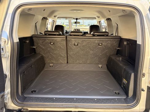 Used 2007 Toyota FJ Cruiser 4WD image 36