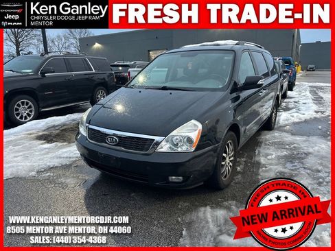 Used 2012 Kia Sedona EX w/ Luxury Pkg image 3