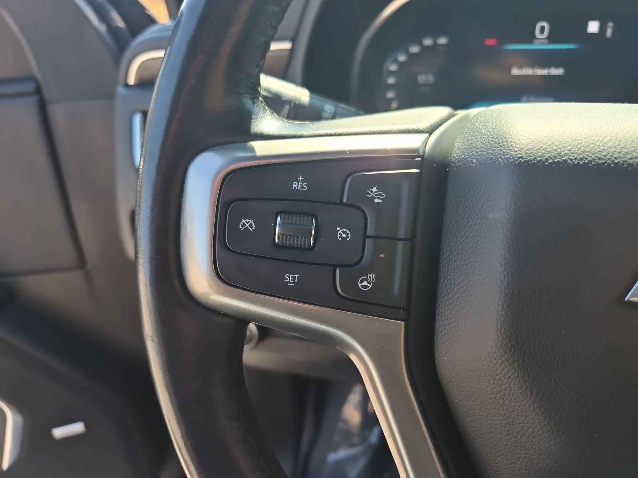 Used 2022 Chevrolet Suburban Z71 w/ Off-Road Capability Package AWD/4WD image 19