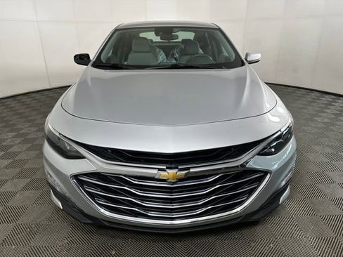 Used 2020 Chevrolet Malibu LT image 8