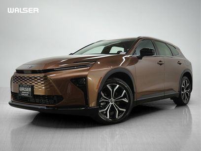 Used 2025 Toyota Crown Signia