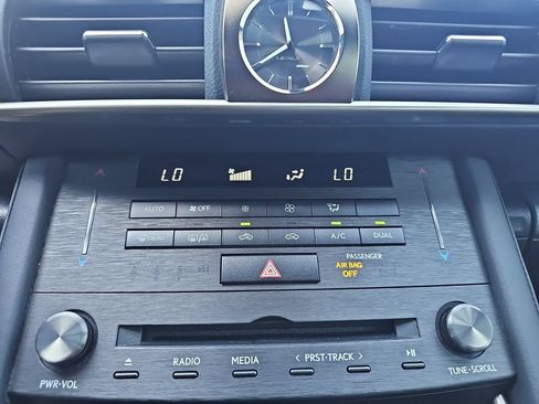 Used 2019 Lexus IS 300 F Sport AWD/4WD image 22