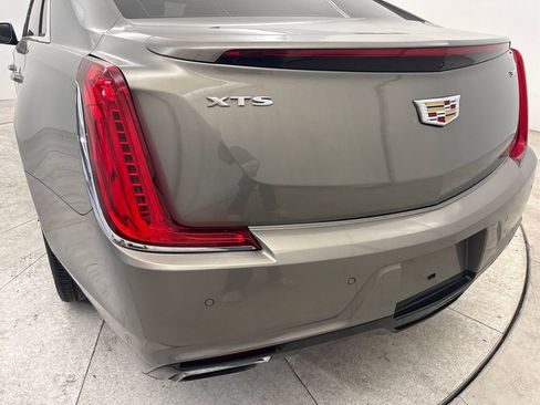 Used 2019 Cadillac XTS Luxury FWD image 20
