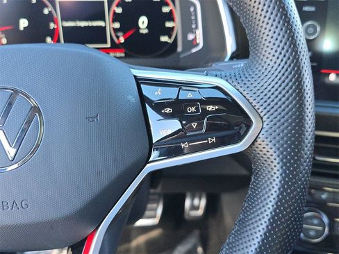 Used 2023 Volkswagen Jetta GLI Autobahn image 25