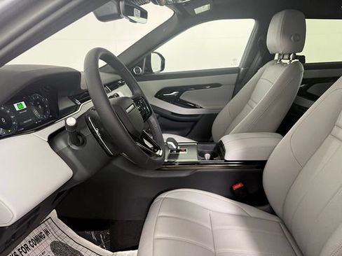 Certified 2026 Land Rover Range Rover Evoque S AWD/4WD image 6