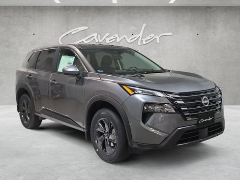 New 2026 Nissan Rogue SV AWD/4WD image 2