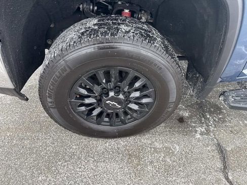 Used 2024 Chevrolet Silverado 2500 LT w/ All Star Edition image 11