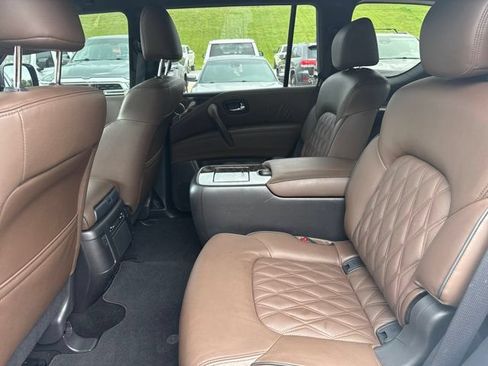 Used 2024 Nissan Armada Platinum w/ Captain's Chairs Package AWD/4WD image 6