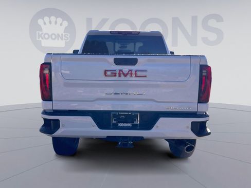New 2026 GMC Sierra 2500 Denali w/ Denali Reserve Package image 5
