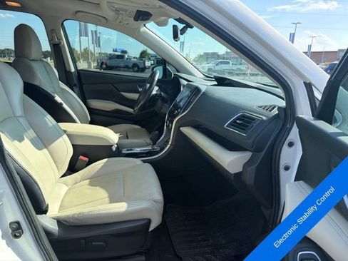 Used 2022 Subaru Ascent Limited w/ Technology Package AWD/4WD image 15