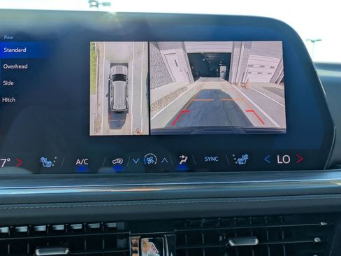 Used 2025 Chevrolet Tahoe LT image 21