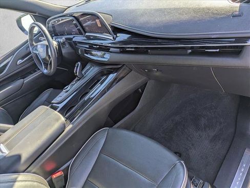 Used 2023 Cadillac Escalade Sport w/ Touring Package image 23