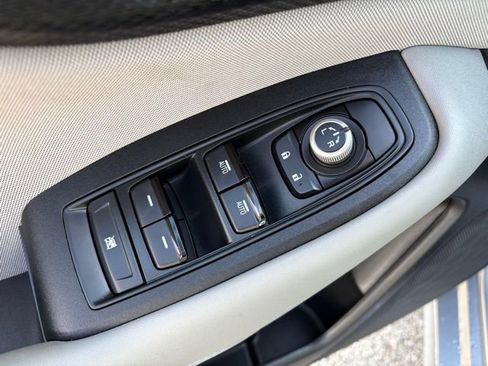 Used 2025 Subaru Legacy Premium w/ Popular Package #1A image 14