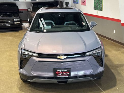 Used 2024 Chevrolet Blazer EV LT AWD/4WD image 36