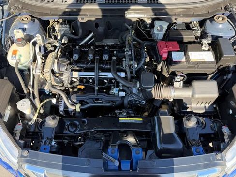 Used 2018 Nissan Kicks SV FWD image 21