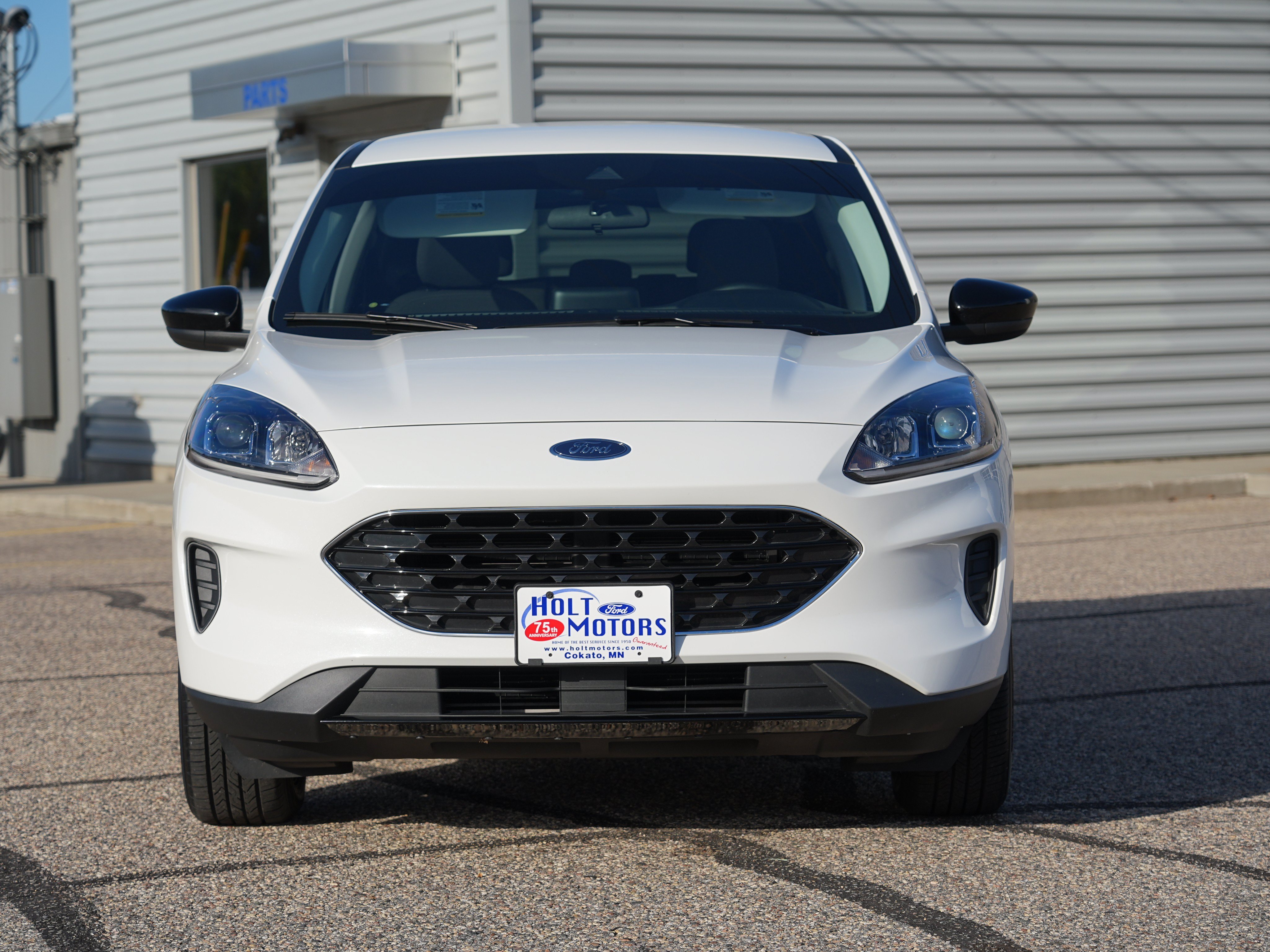 Used 2022 Ford Escape SE w/ SE Sport Appearance Package AWD/4WD image 9