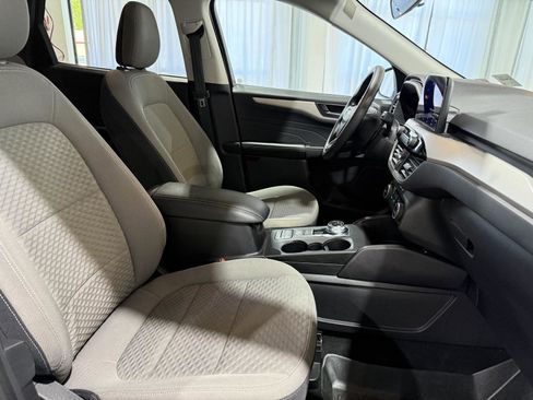 Used 2022 Ford Escape SE AWD/4WD image 24