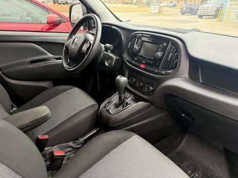 Used 2022 RAM ProMaster City Tradesman image 25