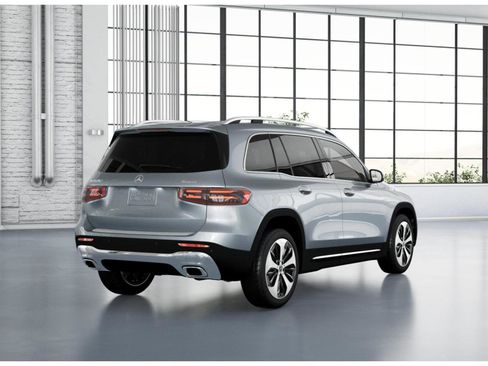 New 2025 Mercedes-Benz GLB 250 4MATIC image 22