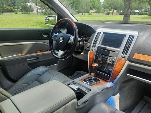 Used 2009 Cadillac STS V8 image 23