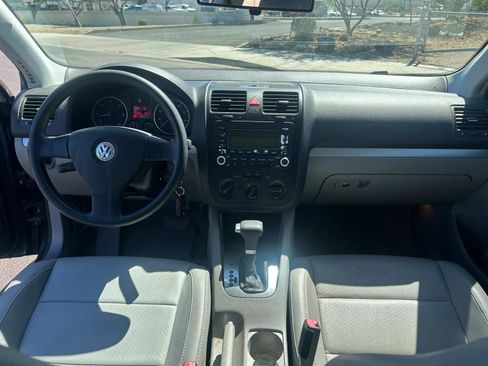 Used 2006 Volkswagen Jetta TDI FWD image 17