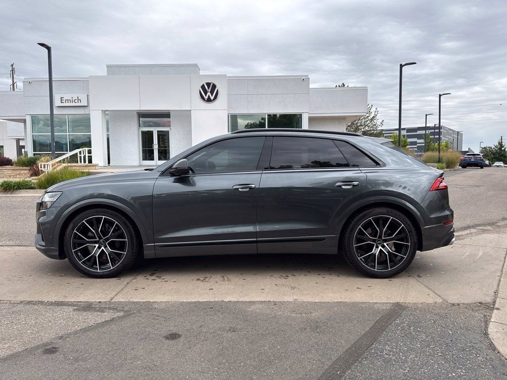 Used 2021 Audi SQ8 Prestige AWD/4WD image 2