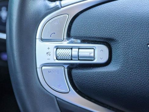 Used 2025 Genesis GV70 2.5T image 27