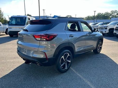 Used 2023 Chevrolet TrailBlazer RS AWD/4WD image 6