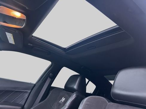 Used 2018 Dodge Charger R/T Scat Pack w/ Dynamics Package image 35