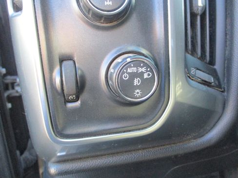 Used 2017 Chevrolet Silverado 1500 LT w/ All Star Edition image 16