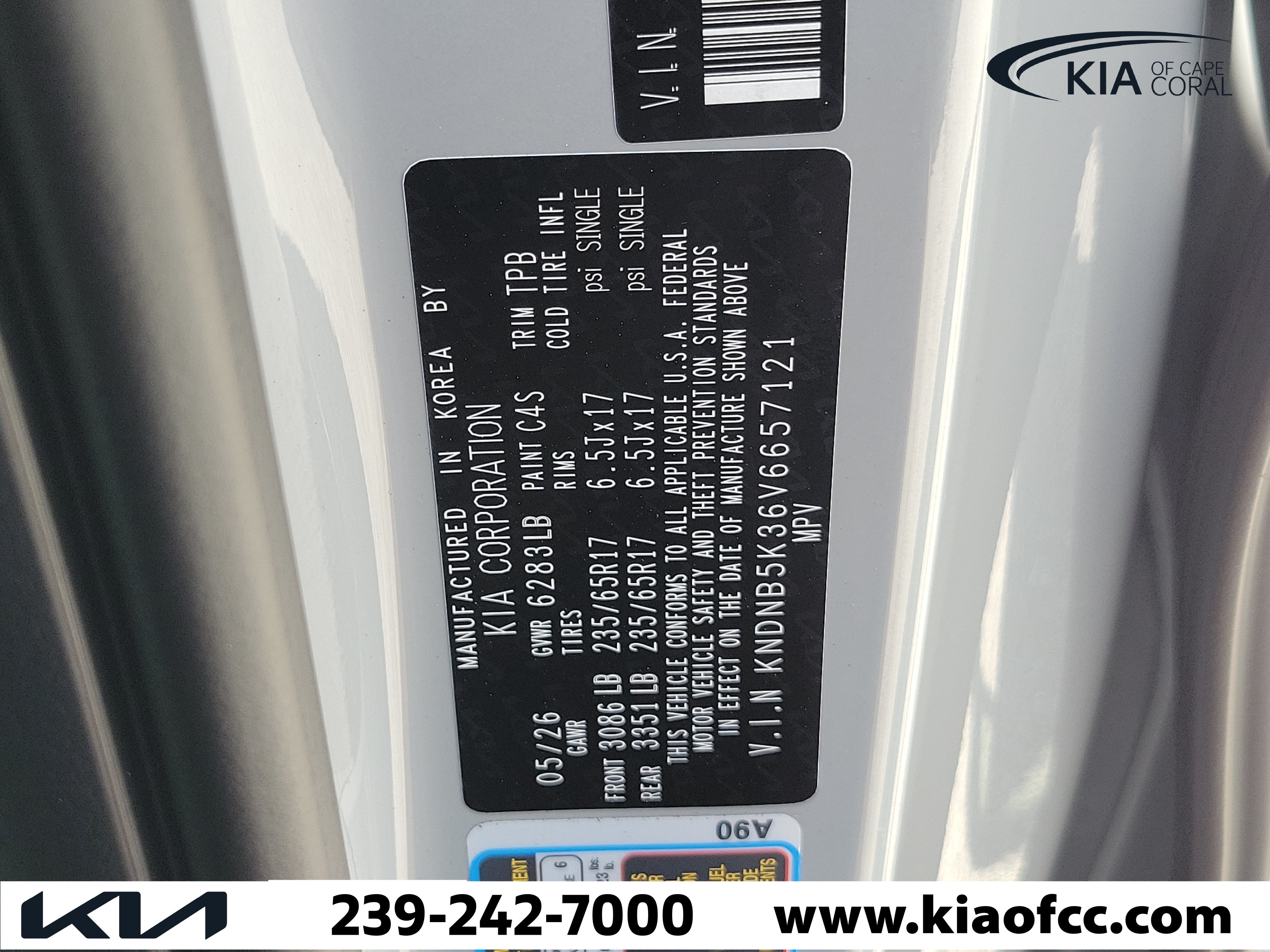 New 2027 Kia Carnival FWD image 30