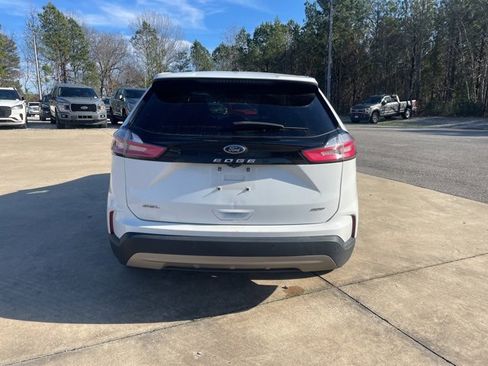 Used 2023 Ford Edge SEL image 7