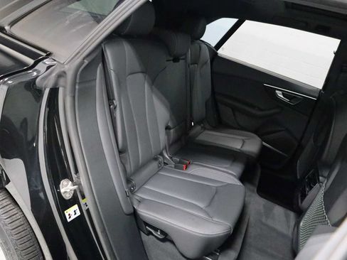Used 2026 Audi Q8 Premium Plus w/ Premium Plus Package AWD/4WD image 35
