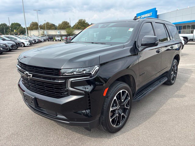 Used 2024 Chevrolet Tahoe RST w/ Luxury Package AWD/4WD image 3