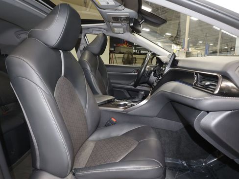 Used 2023 Toyota Camry XSE image 24