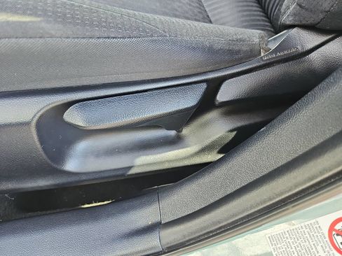 Used 2017 Toyota Prius Two w/ Carpet Mat Package FWD image 25