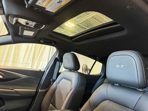 New 2025 Buick Envista Sport Touring w/ Convenience I Package image 45
