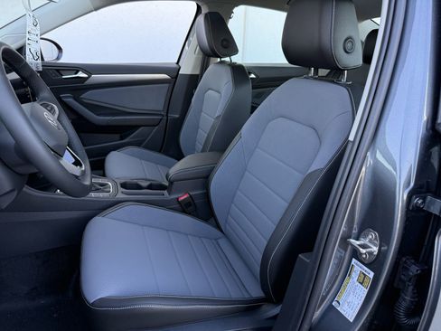New 2026 Volkswagen Jetta SE image 22