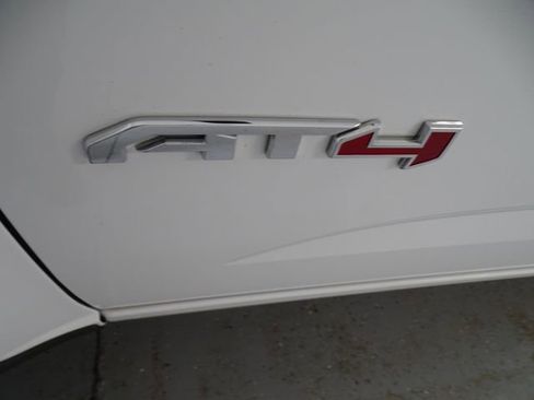Used 2021 GMC Canyon AT4 w/ Driver Alert Package AWD/4WD image 24