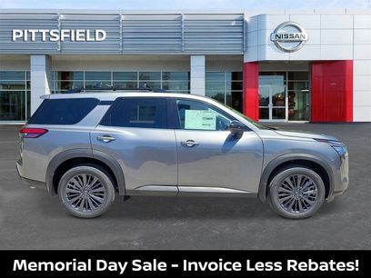 New 2026 Nissan Pathfinder SL