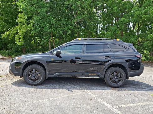 Certified 2025 Subaru Outback Wilderness AWD/4WD image 6