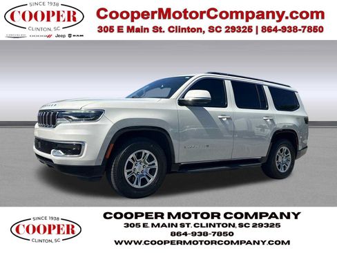 Used 2022 Jeep Wagoneer Series I RWD image 1
