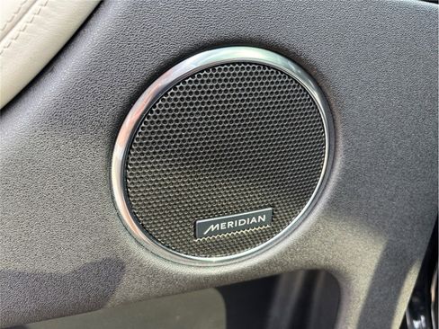 Used 2022 Land Rover Discovery Sport SE R-Dynamic image 23