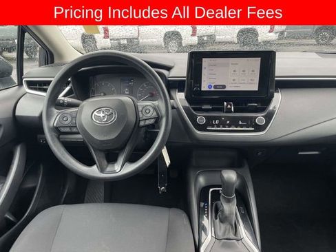 Used 2024 Toyota Corolla LE FWD image 14