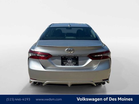 Used 2022 Toyota Camry XSE image 5
