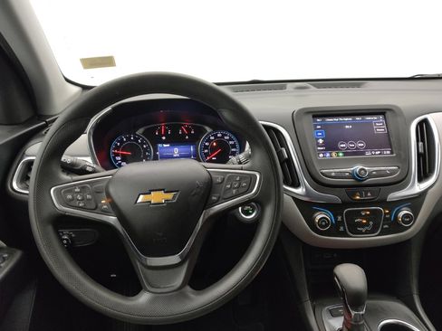 Used 2022 Chevrolet Equinox LS w/ LS Convenience Package image 22
