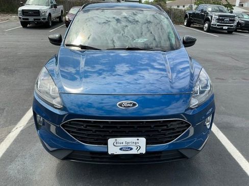 Used 2022 Ford Escape SEL w/ SEL Stealth AWD Package image 2